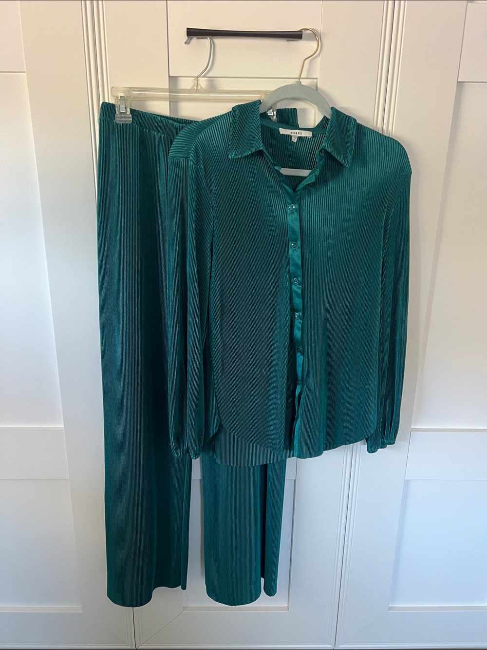 Ro & De Teal Pleated Button-Down Blouse with Wide-Leg Pants